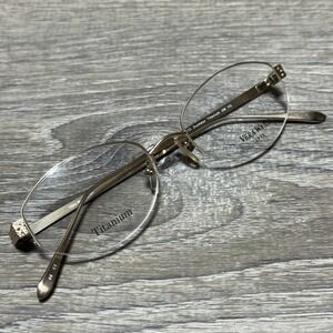Vera Wang Luxe Duchess Titanium Eyeglasses Handmade in Japan 48-17-130 Gold Oval